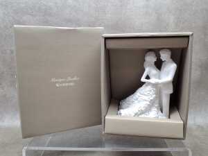 Waterford Monique Lhuillier Modern Love figure