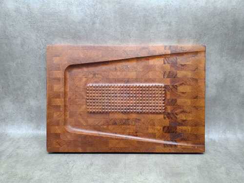 Mid-century timber spiked cutting board