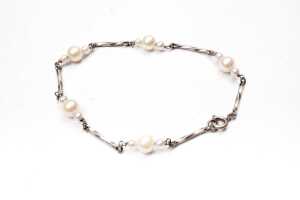 A collection of jewellery in sterling silver - 5