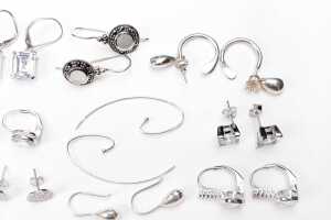 A collection of earrings in sterling silver - 3