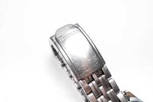 A Seiko SQ 50 watch in stainless steel - 3