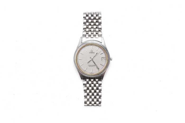 An Omega Seamaster quartz watch in stainless steel