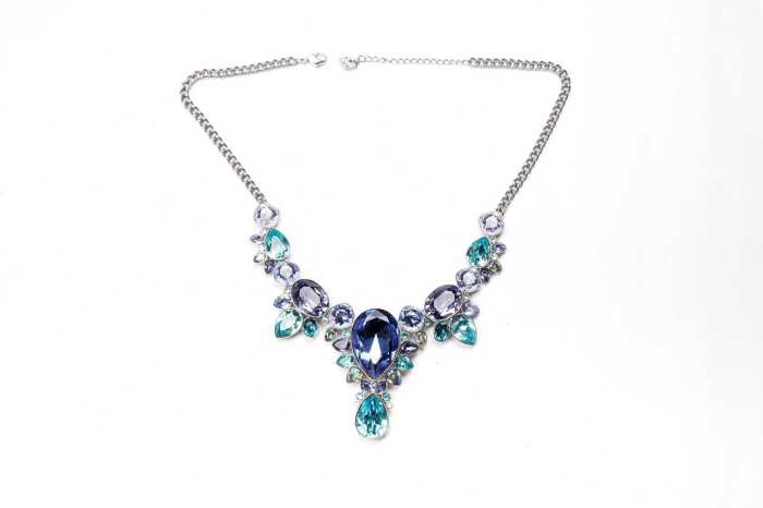A Swarovski Eglantine necklace