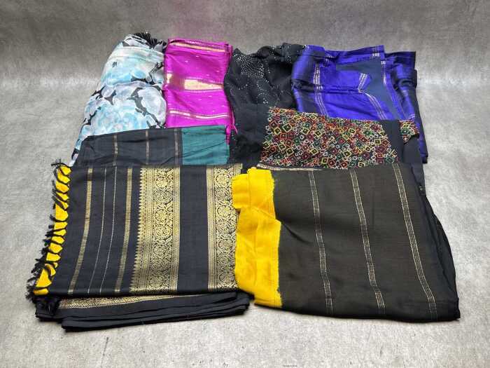 Lengths of silk fabric, assorted colours
