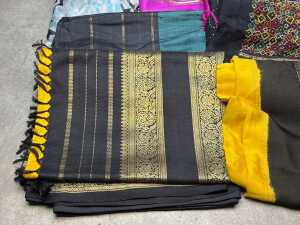 Lengths of silk fabric, assorted colours - 4