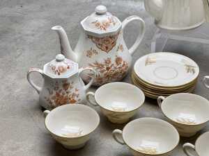 Assorted porcelain - 2