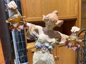 Art Nouveau plaster figural lamp - 2