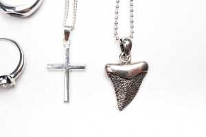 A collection of jewellery in sterling silver - 2