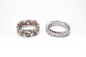 A collection of eight rings in sterling silver - 3