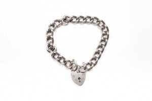 A necklace and padlock bracelet in sterling silver - 4