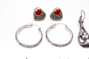 A collection of jewellery in sterling silver - 2