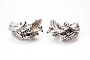 A collection of jewellery in sterling silver - 4