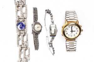 A collection of watches - 4