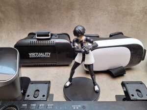 Qnaba Qi Arcade Stick and assorted games - 2