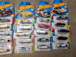 Group of approx. 50 x Hot Wheels, including mainly rare Ferrari and Porsche - 4
