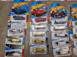 Group of approx. 50 x Hot Wheels, including mainly rare Ferrari and Porsche - 5