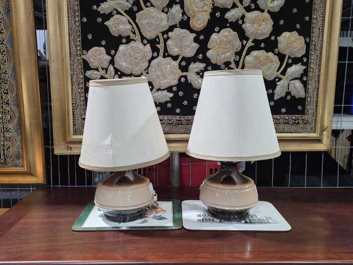 Pair of mid-century cream and copper lustre table lamps