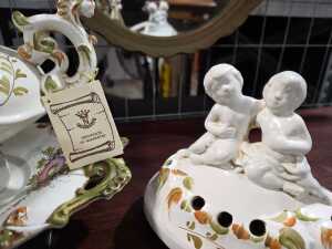 Capodimonte porcelain tureen with spoon and saucer - 3