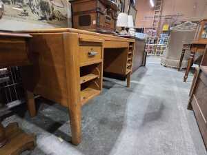 Mid-century timber desk - 4