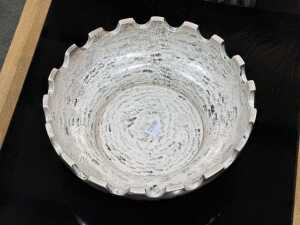 Meera pottery centrepiece bowl - 2