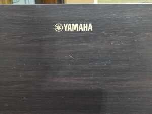 YAMAHA E-piano with stool - 6