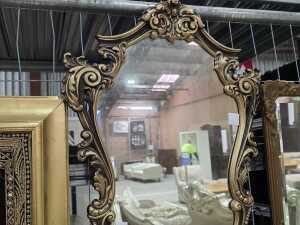 Gilt framed wall mirror - 3