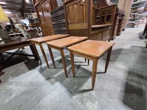 Mid-century modern nest of three tables - 2