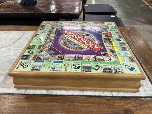 Vintage boardgame set