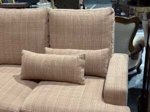 Custom-made four-seat cinema lounge - 2