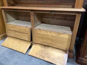 Kauri pine dresser - 5