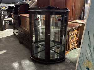 Leadlight display corner cabinet