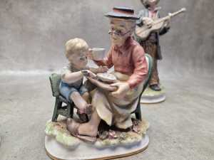 Group of Capodimonte porcelain figures - 3