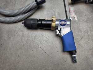 Pair of power tools - 6