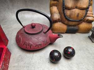 Group of oriental items - 4