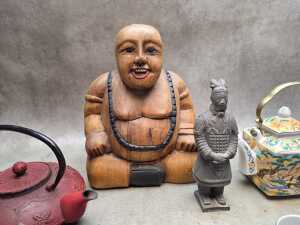 Group of oriental items - 6