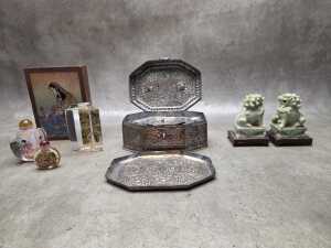 Oriental decorative items