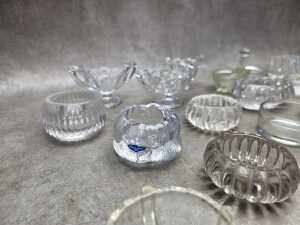Miniature glass vessels - 3
