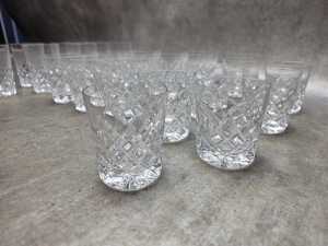 Cut crystal drinkware tumblers - 4
