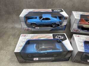 Four Maisto special edition 1:18 scale die-cast model Ford cars - 2
