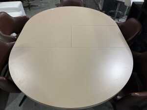 Mid-century modern Kendall seven-piece dining suite - 3