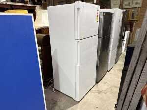 Westinghouse 460L two door fridge