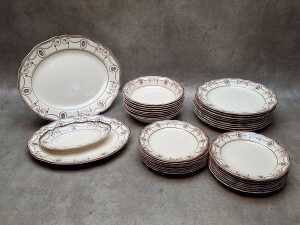 Royal Doulton 'Countess' porcelain part dinner setting