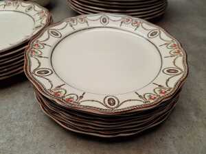 Royal Doulton 'Countess' porcelain part dinner setting - 3