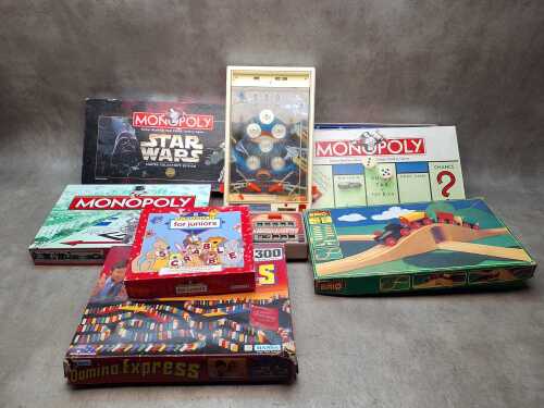 Vintage games and playsets