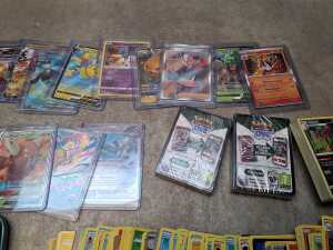 Group of Pok&eacute;mon cards, including sealed - 3