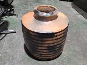 Two hand-made rustic terra cotta pots - 3