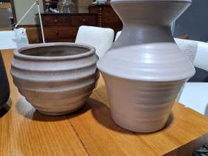 Three contemporary ceramic vessels in Earth tones - 3