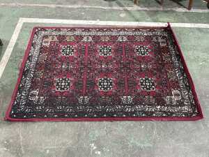 Persian style machine made rug