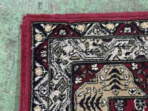Persian style machine made rug - 3