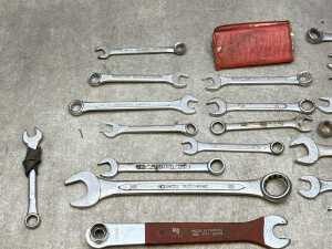 Group of geared spanners - 2